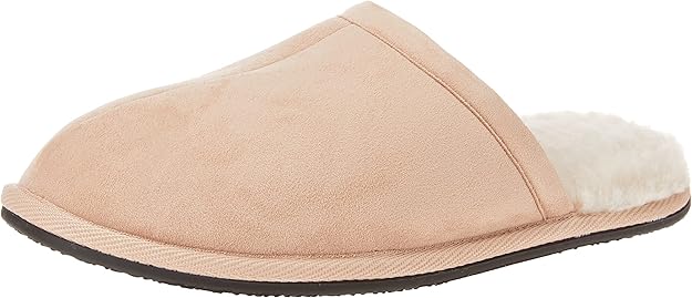Lady's comfortable slippers
